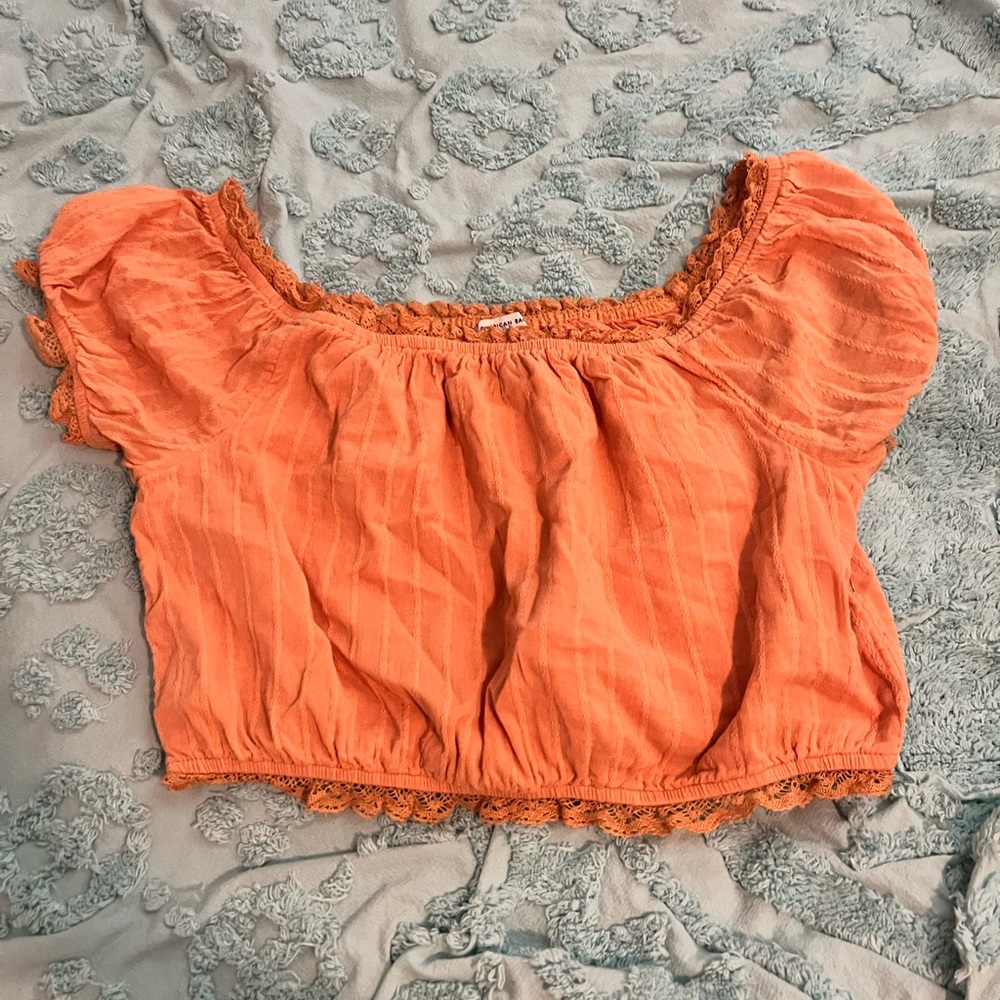 Cute crop top